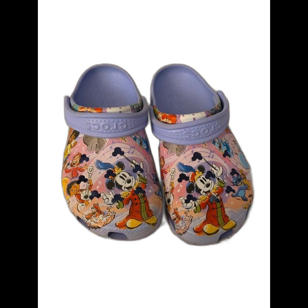 Crocs Disney Special Edition Clogs Womens Size 6 Men's 4